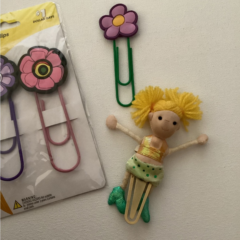 4/$15 💗 Bundle of Creative Bookmarks - Picture 3 of 5